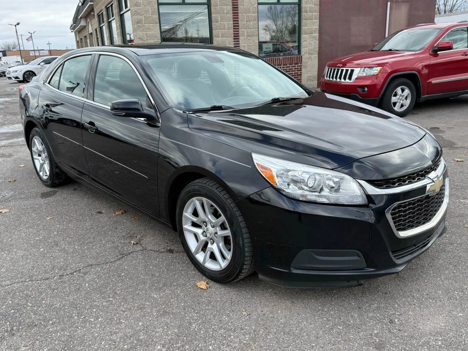 2016 Chevrolet Malibu - Image 3 of 12