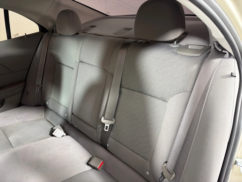 2016 Chevrolet Malibu - Image 17 of 21
