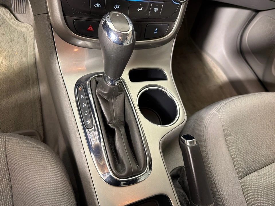 2016 Chevrolet Malibu - Image 15 of 21