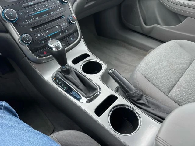 2016 Chevrolet Malibu - Image 7 of 21