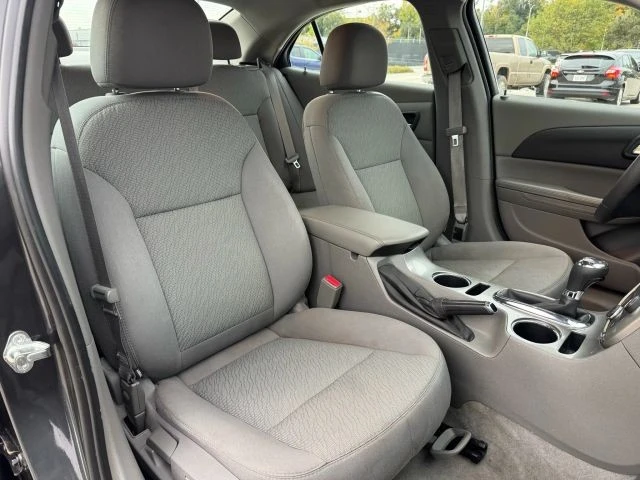 2016 Chevrolet Malibu - Image 20 of 21