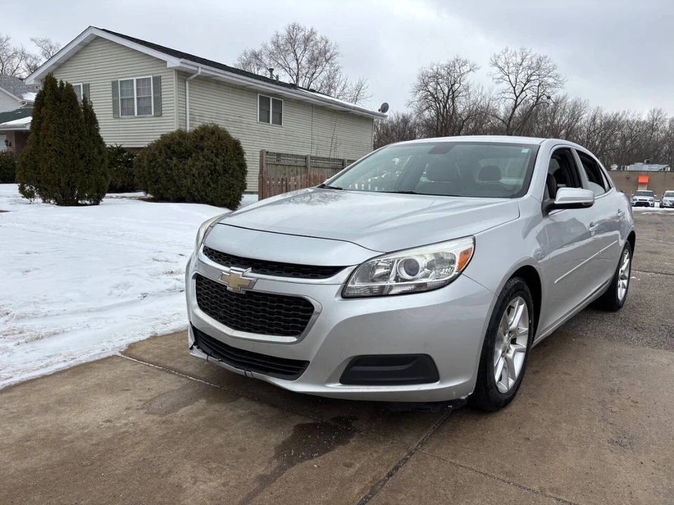 2016 Chevrolet Malibu - Image 2 of 20