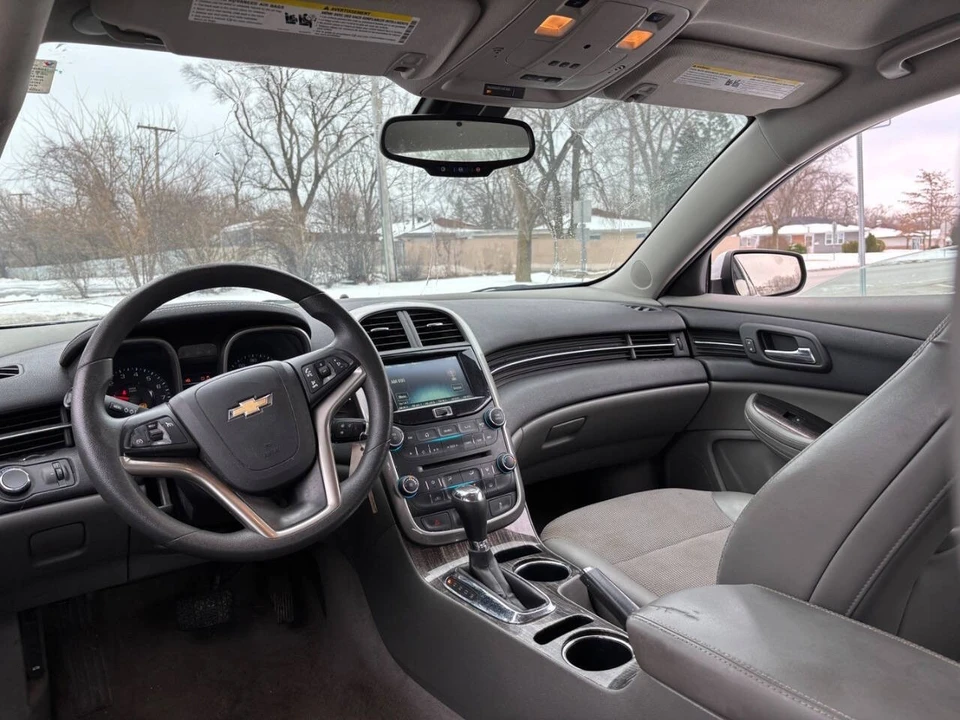 2016 Chevrolet Malibu - Image 5 of 20