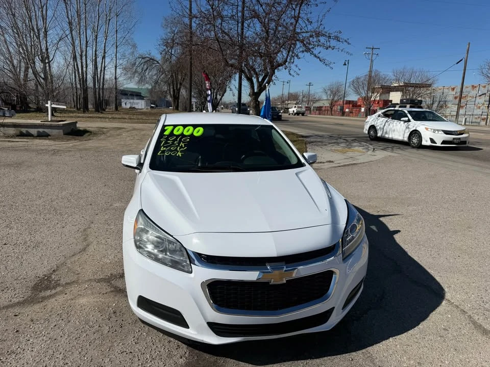2016 Chevrolet Malibu - Image 5 of 9