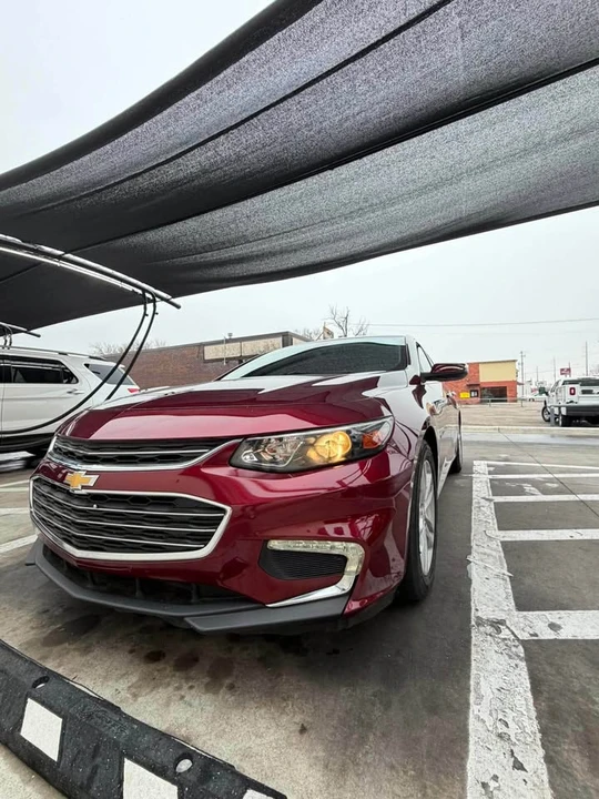 2016 Chevrolet Malibu - Image 2 of 10