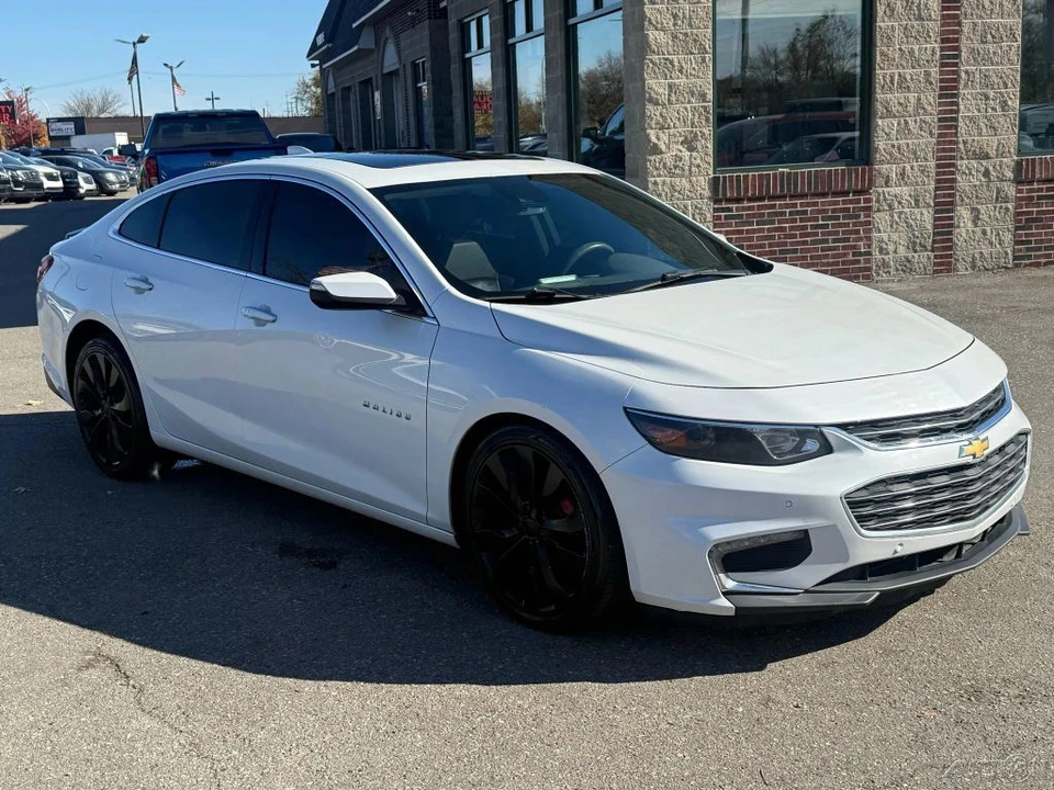 2016 Chevrolet Malibu - Image 3 of 12