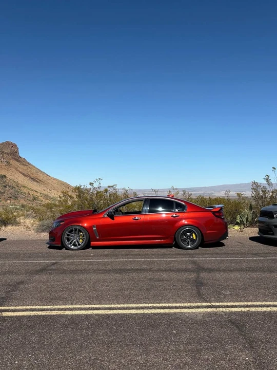 2016 Chevrolet SS - Image 2 of 3