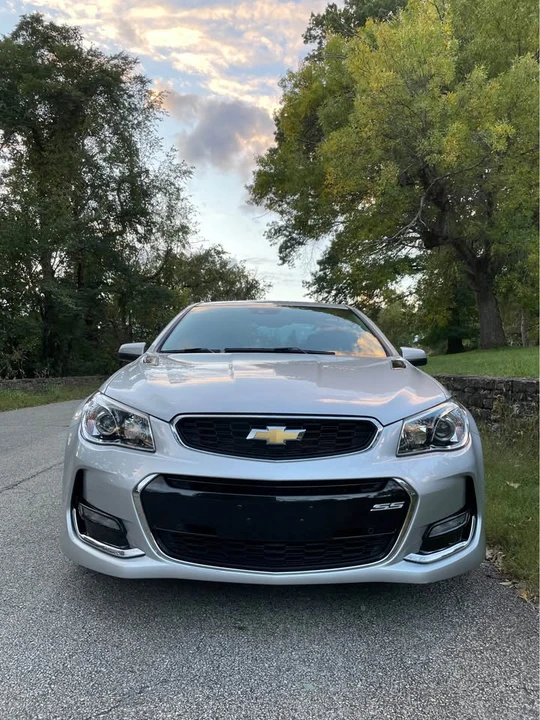 2016 Chevrolet SS - Image 2 of 11