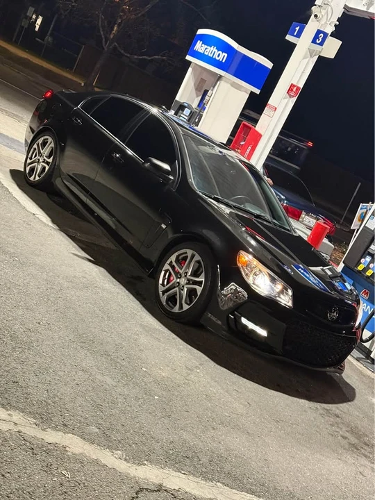 2016 Chevrolet SS - Image 2 of 12