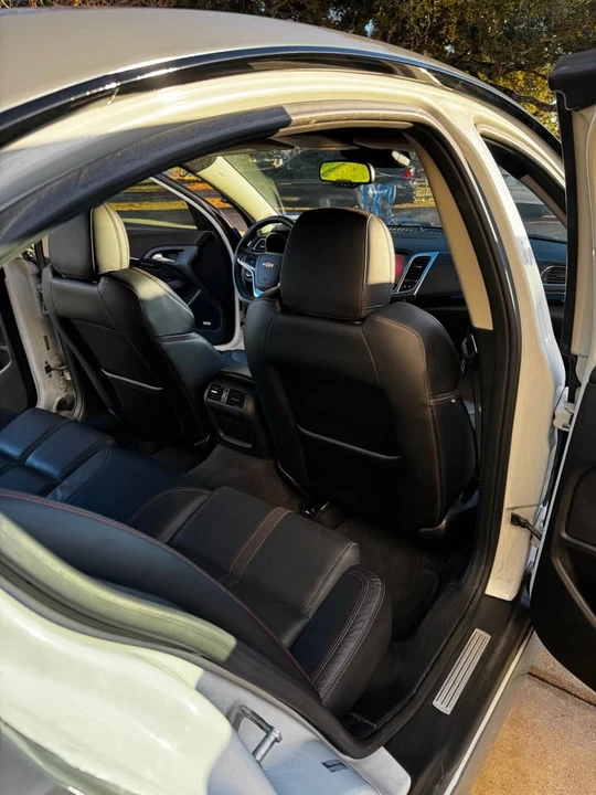 2016 Chevrolet SS - Image 9 of 11