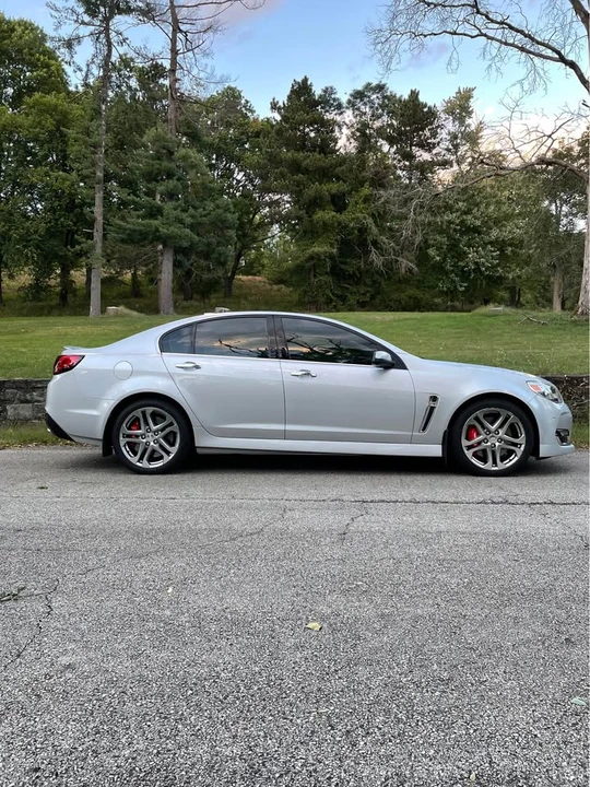2016 Chevrolet SS - Image 10 of 11