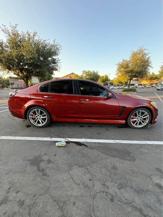 2016 Chevrolet SS - Image 2 of 10
