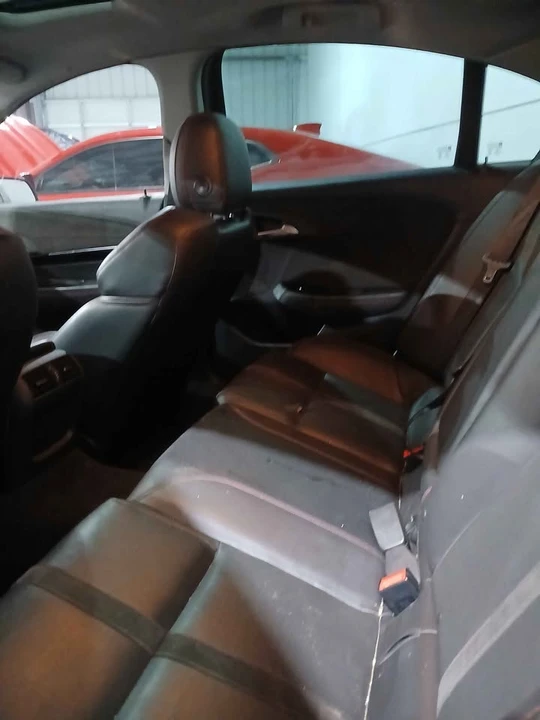 2016 Chevrolet SS - Image 10 of 13