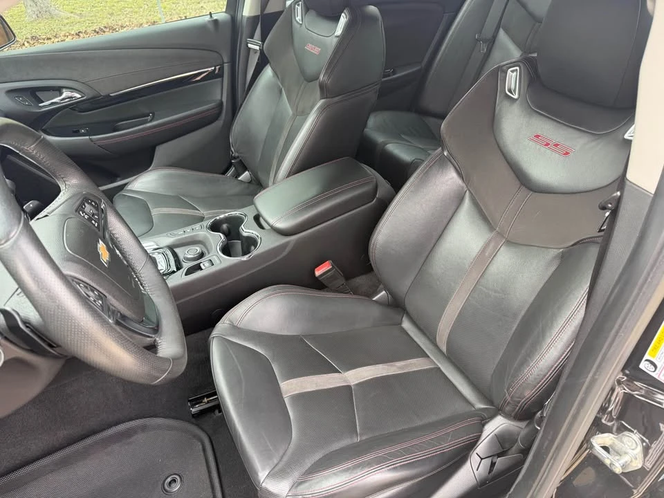 2016 Chevrolet SS - Image 10 of 12