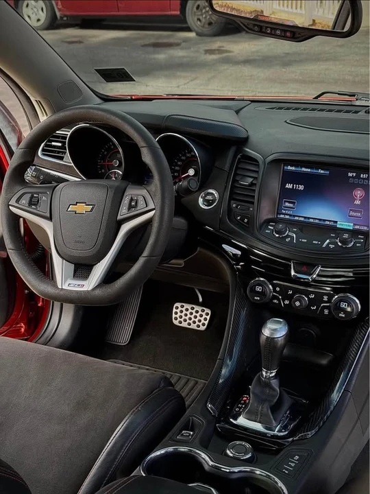 2016 Chevrolet SS - Image 2 of 7