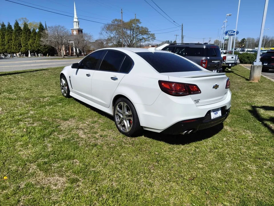 2016 Chevrolet SS - Image 2 of 2
