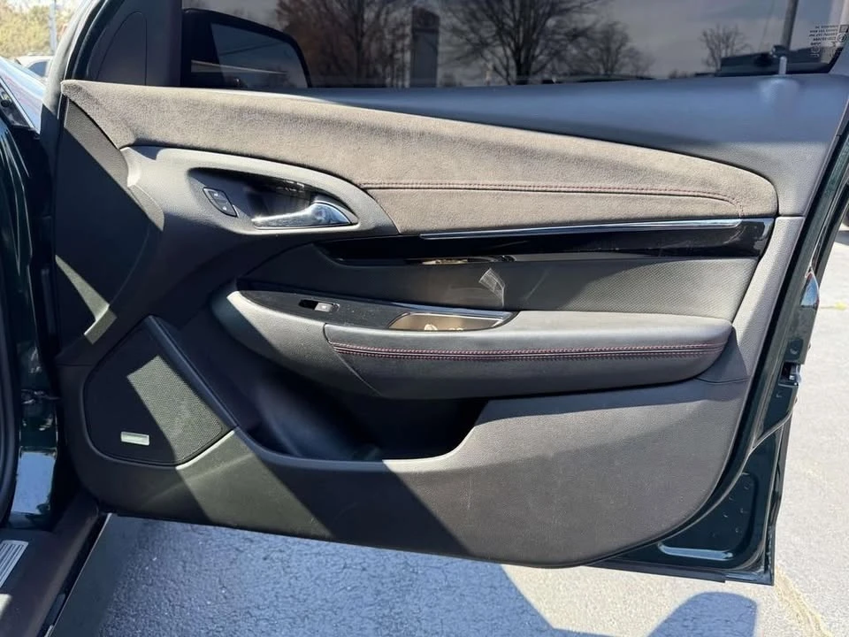 2016 Chevrolet SS - Image 11 of 16