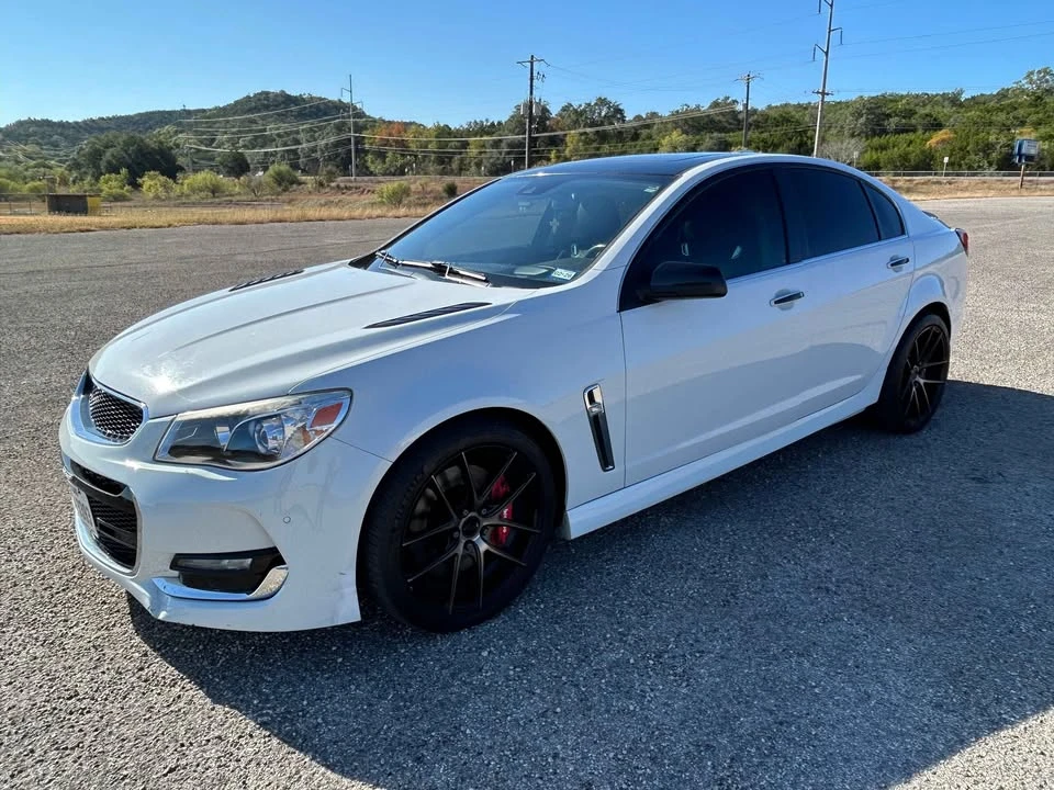 2016 Chevrolet SS - Image 2 of 4