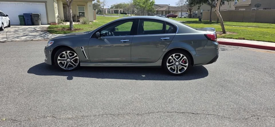 2016 Chevrolet SS - Image 2 of 8