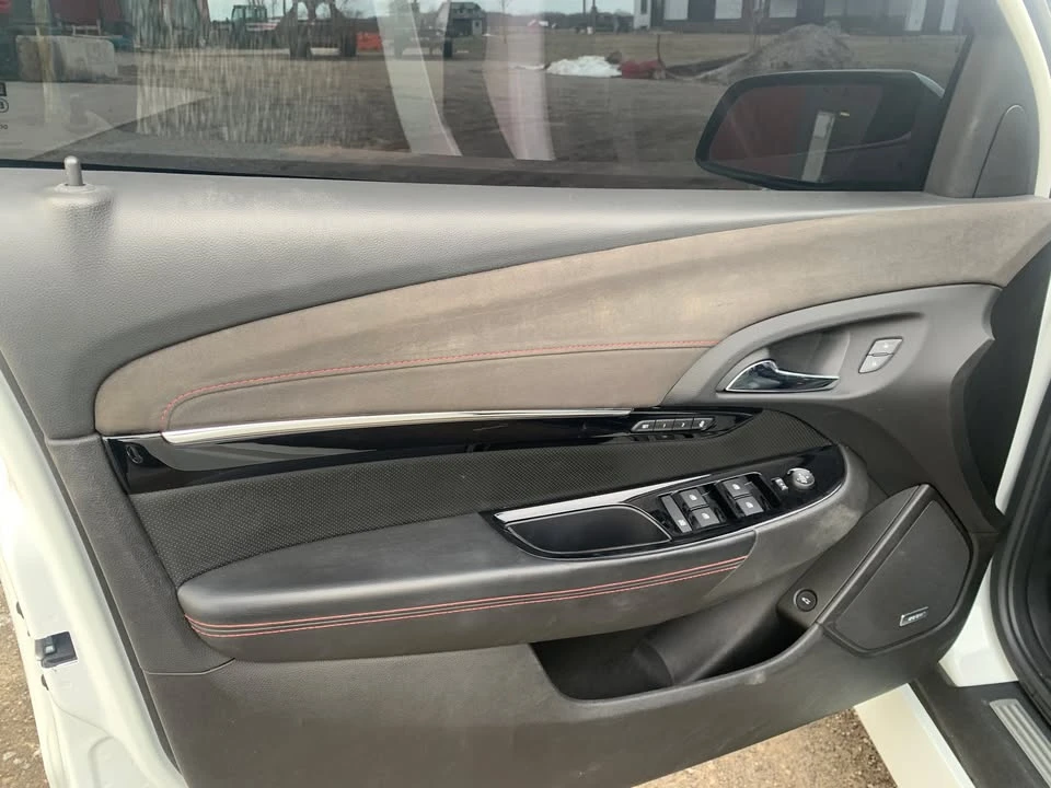 2016 Chevrolet SS - Image 13 of 18