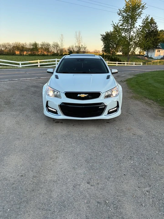 2016 Chevrolet SS - Image 2 of 14
