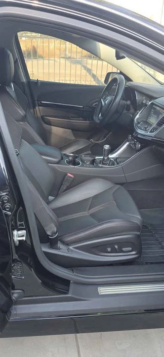 2016 Chevrolet SS - Image 9 of 13