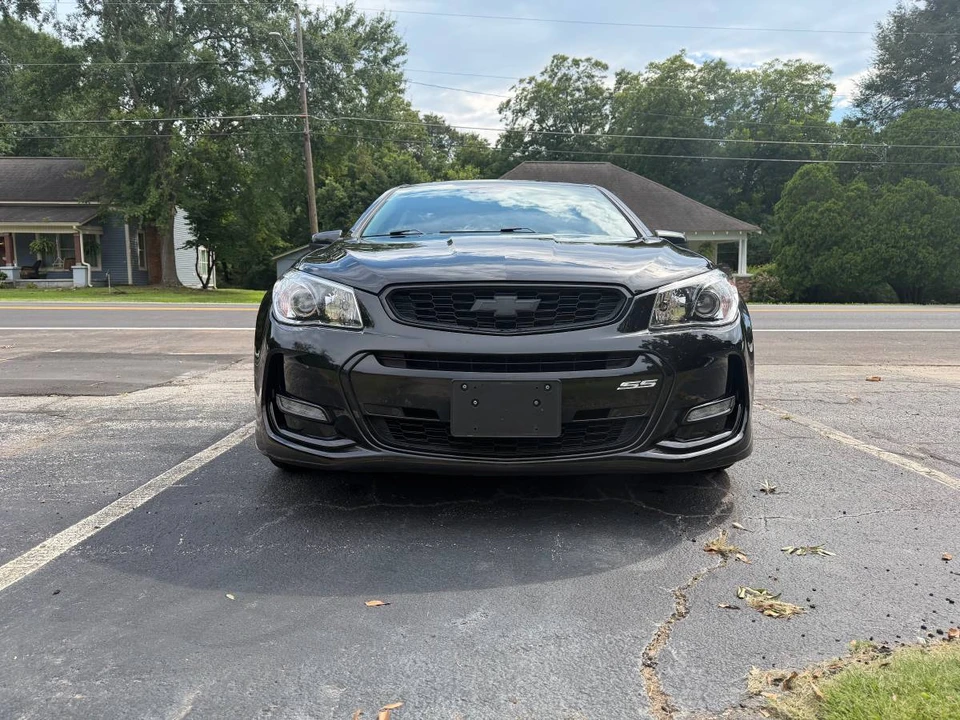 2016 Chevrolet SS - Image 2 of 13