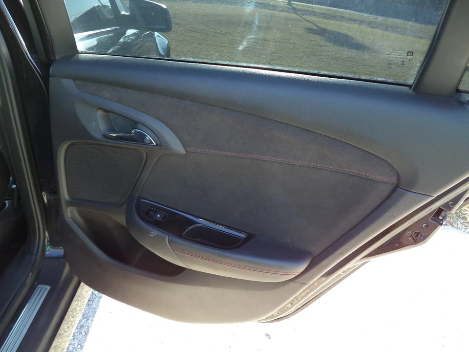 2016 Chevrolet SS - Image 19 of 21