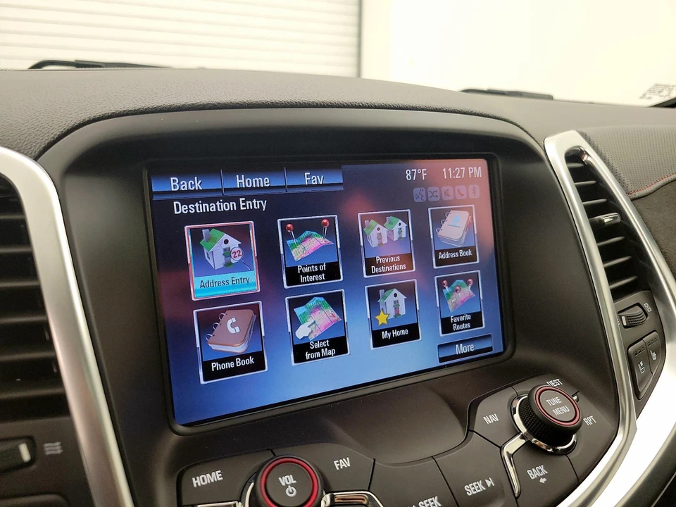 2016 Chevrolet SS - Image 15 of 27