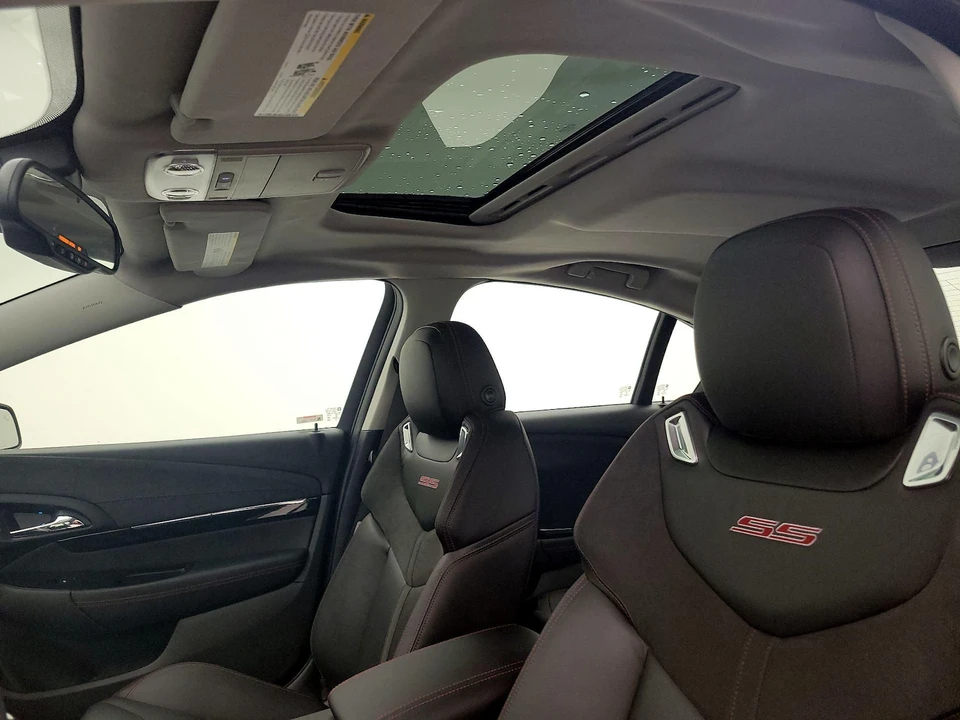 2016 Chevrolet SS - Image 21 of 27