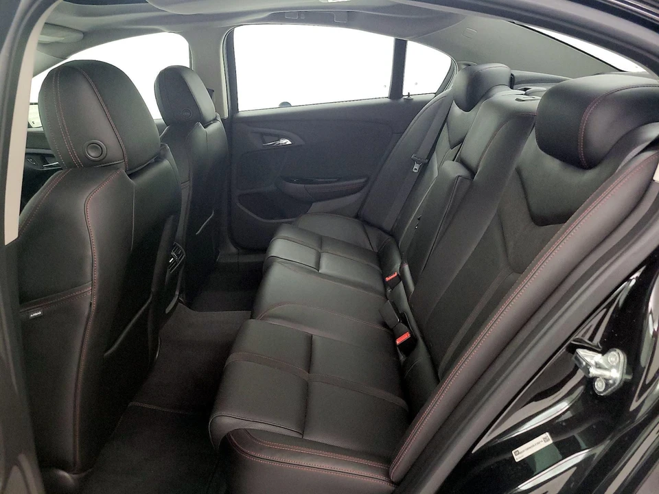 2016 Chevrolet SS - Image 22 of 27