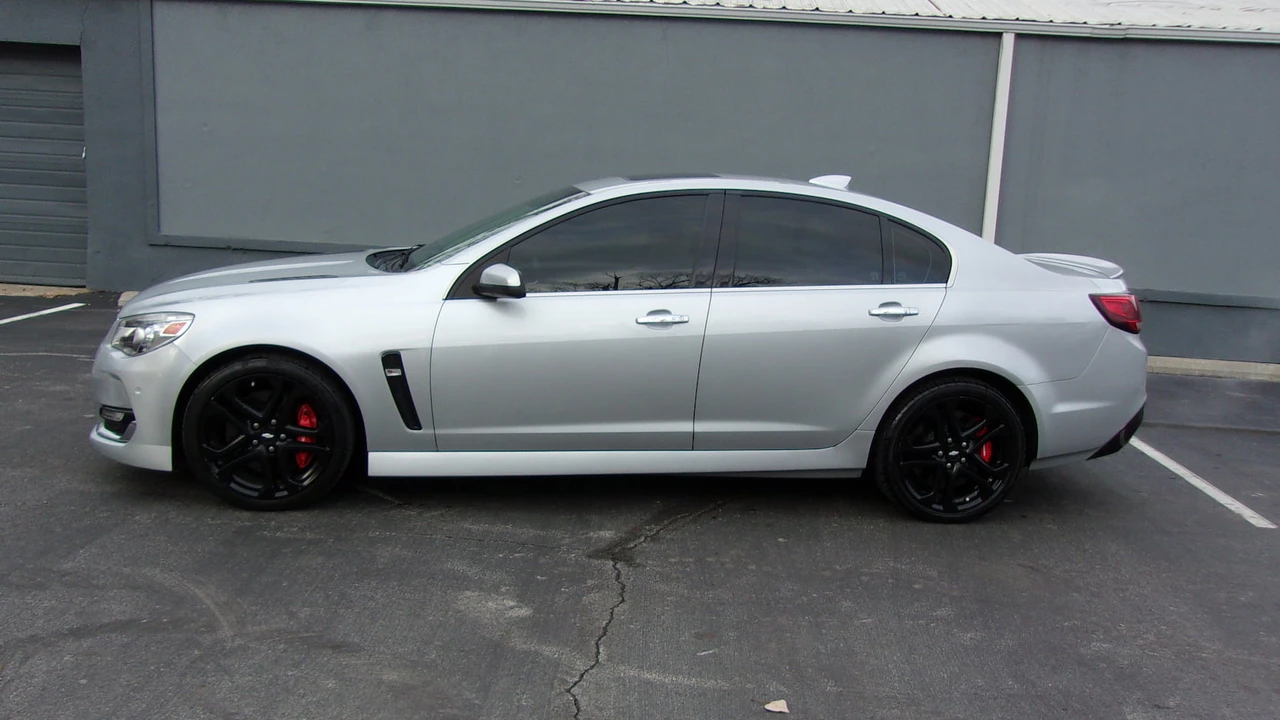 2016 Chevrolet SS - Image 13 of 14
