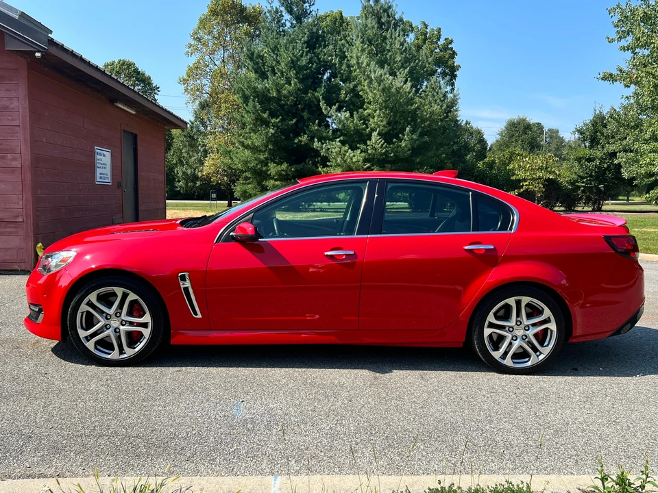 2016 Chevrolet SS - Image 6 of 31