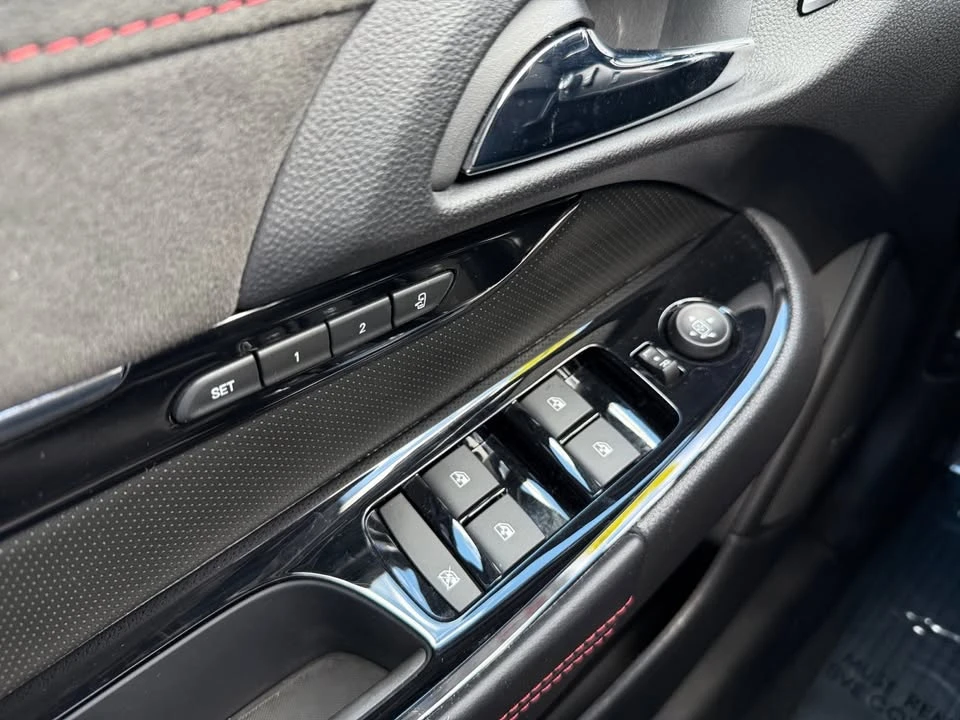 2016 Chevrolet SS - Image 17 of 17