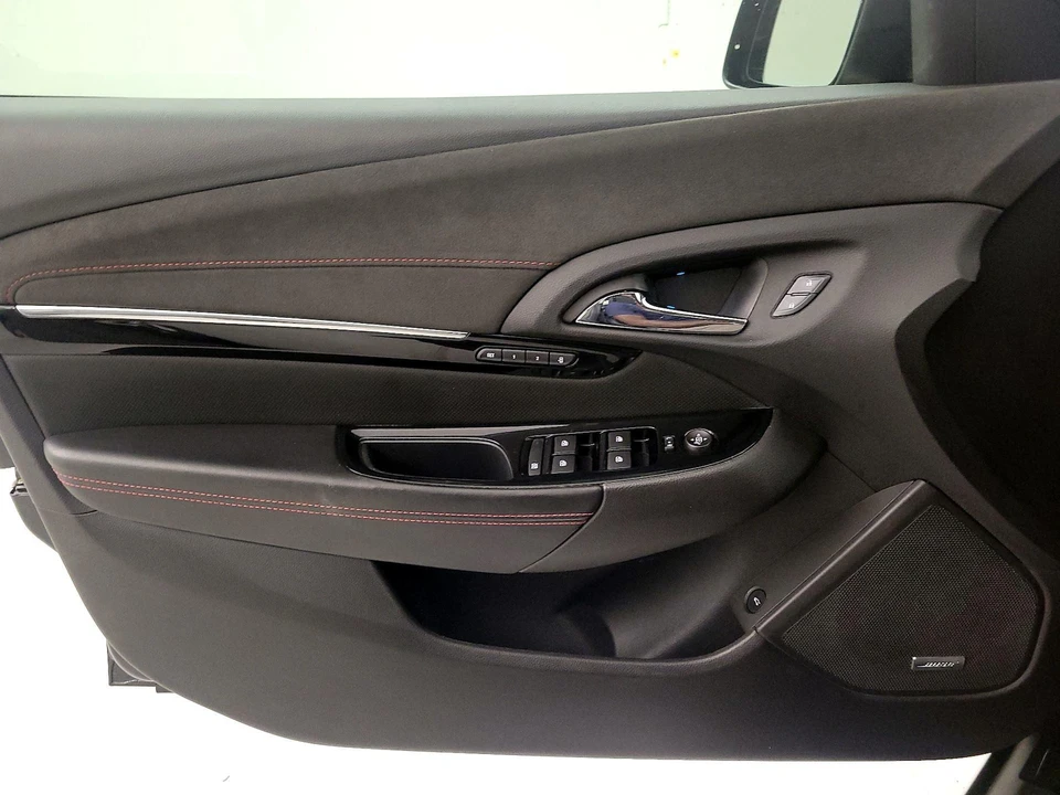 2016 Chevrolet SS - Image 12 of 25