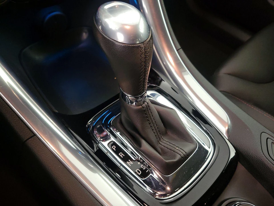 2016 Chevrolet SS - Image 18 of 25