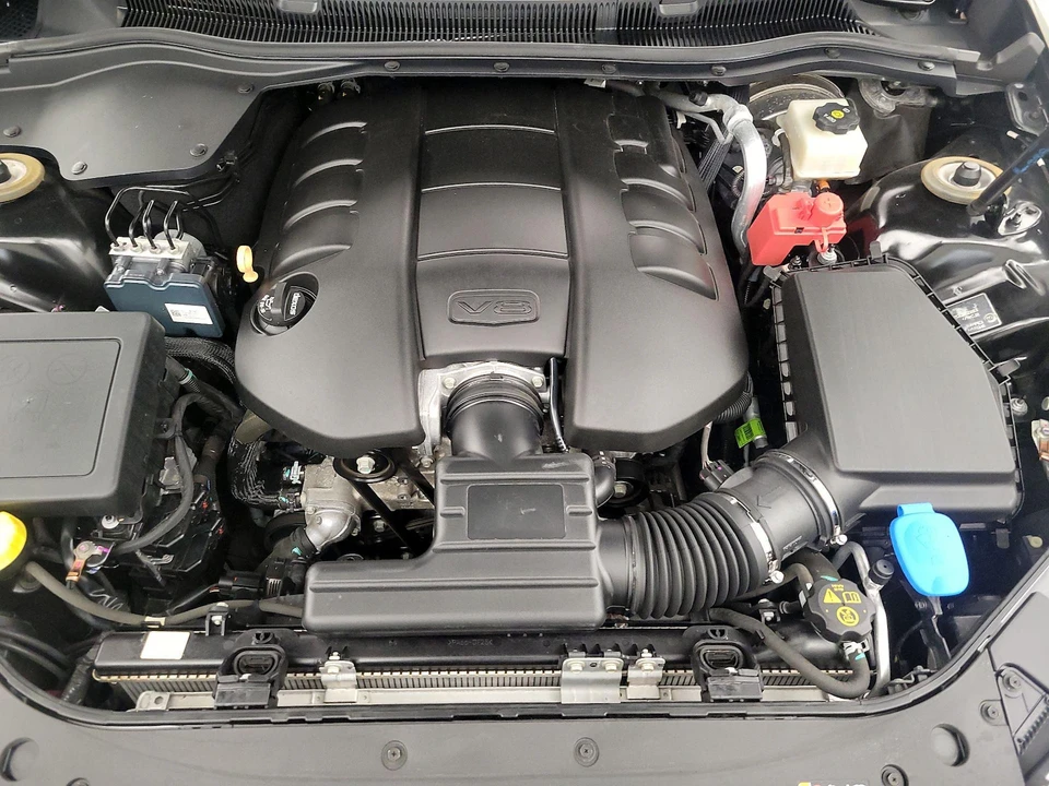 2016 Chevrolet SS - Image 23 of 25
