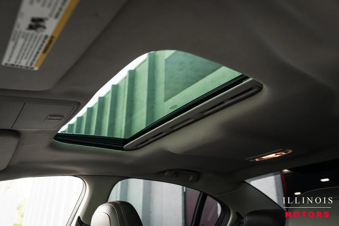 2016 Chevrolet SS - Image 25 of 31