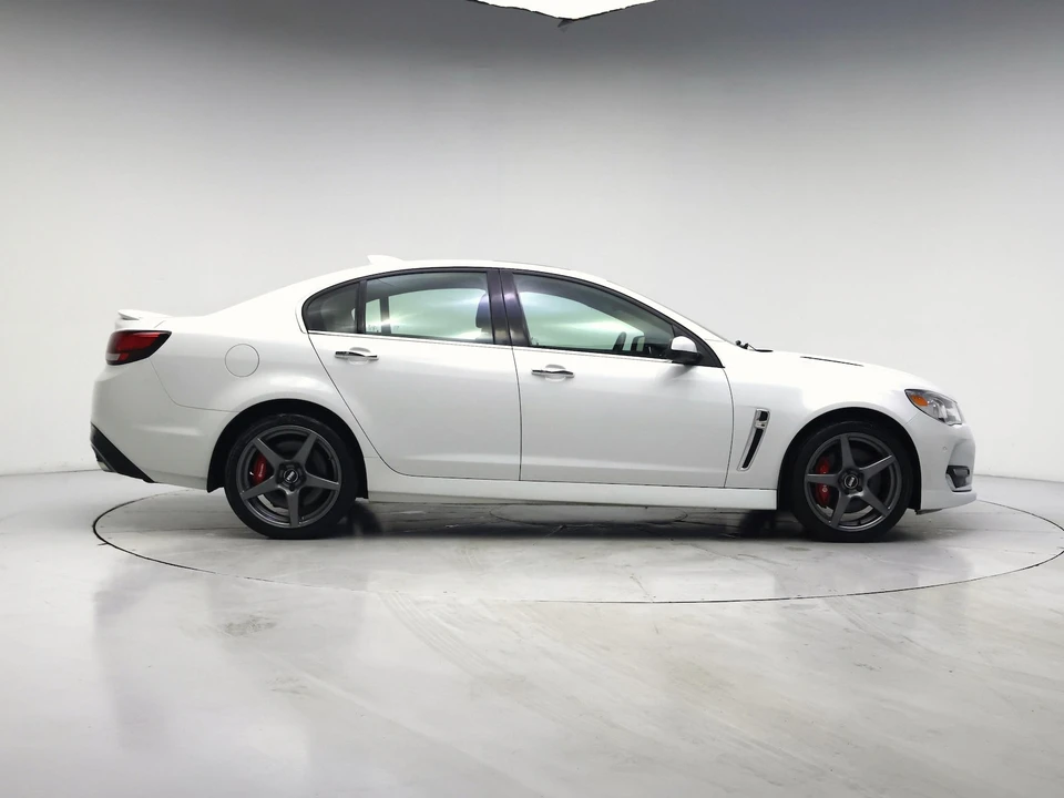 2016 Chevrolet SS - Image 8 of 28