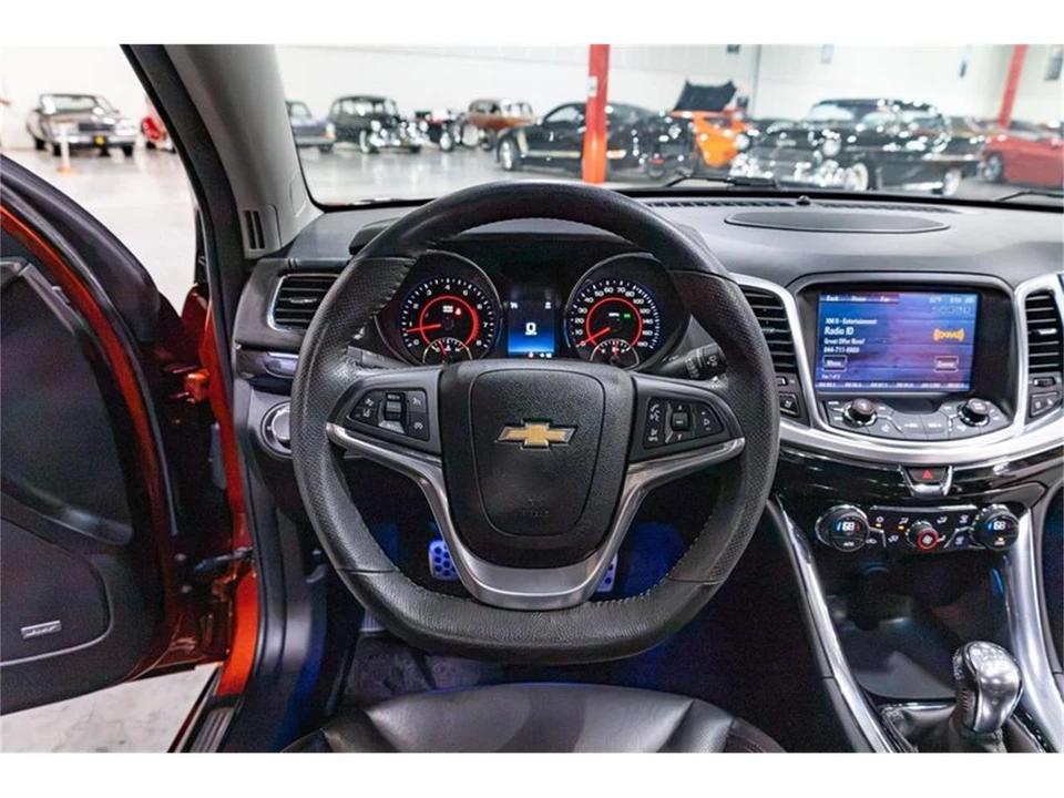 2016 Chevrolet SS - Image 11 of 31