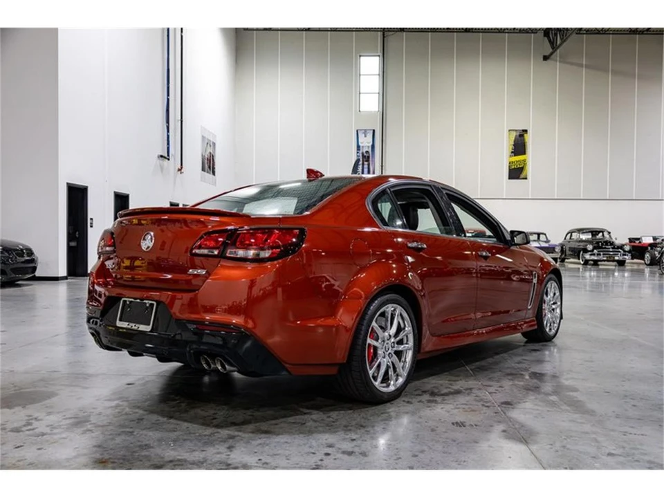 2016 Chevrolet SS - Image 7 of 31