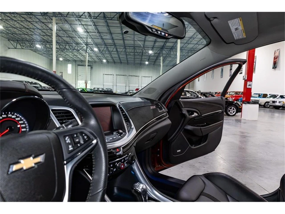 2016 Chevrolet SS - Image 14 of 31