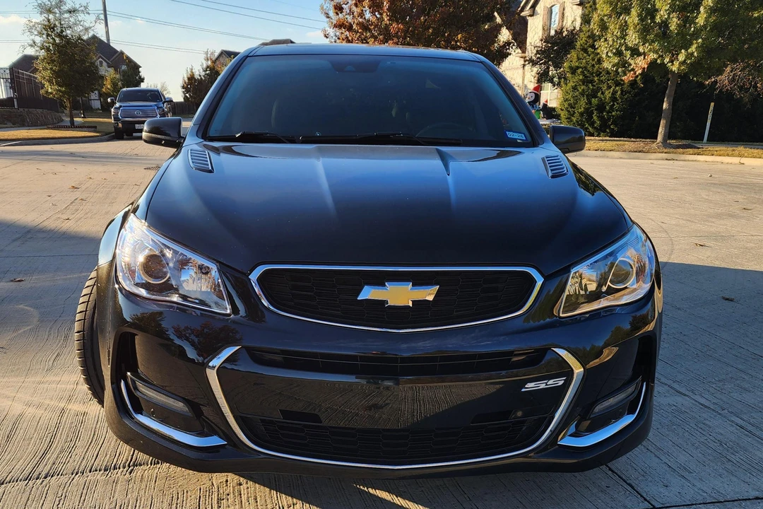 2016 Chevrolet SS - Image 2 of 31