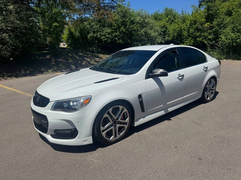 2016 Chevrolet SS - Image 2 of 18