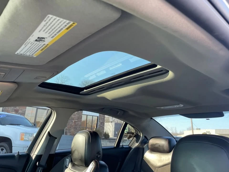 2016 Chevrolet SS - Image 16 of 20