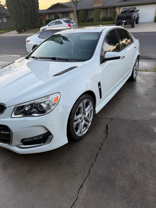 2016 Chevrolet SS - Image 2 of 7
