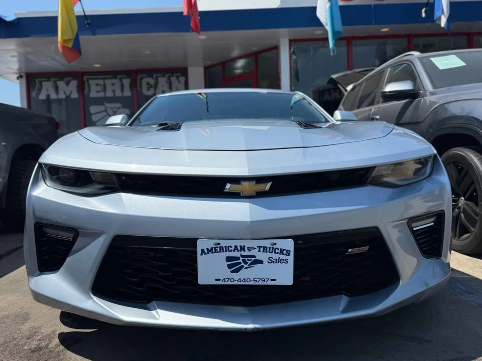 2016 Chevrolet SS - Image 2 of 10