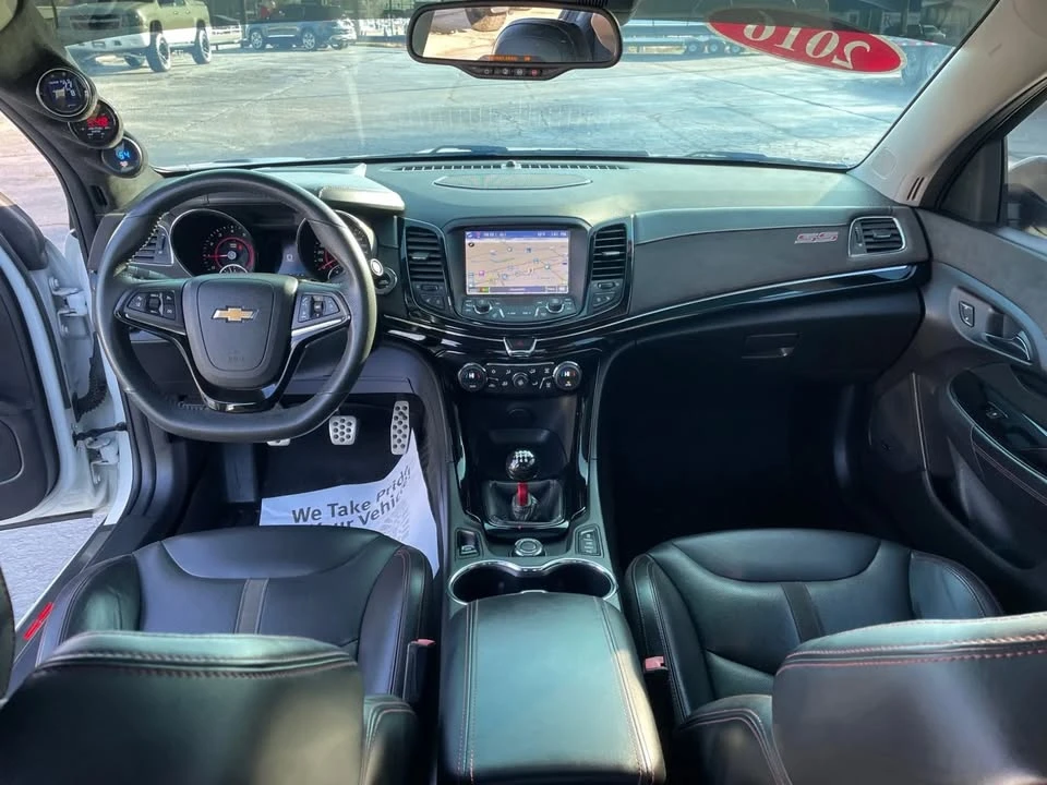 2016 Chevrolet - Image 17 of 19