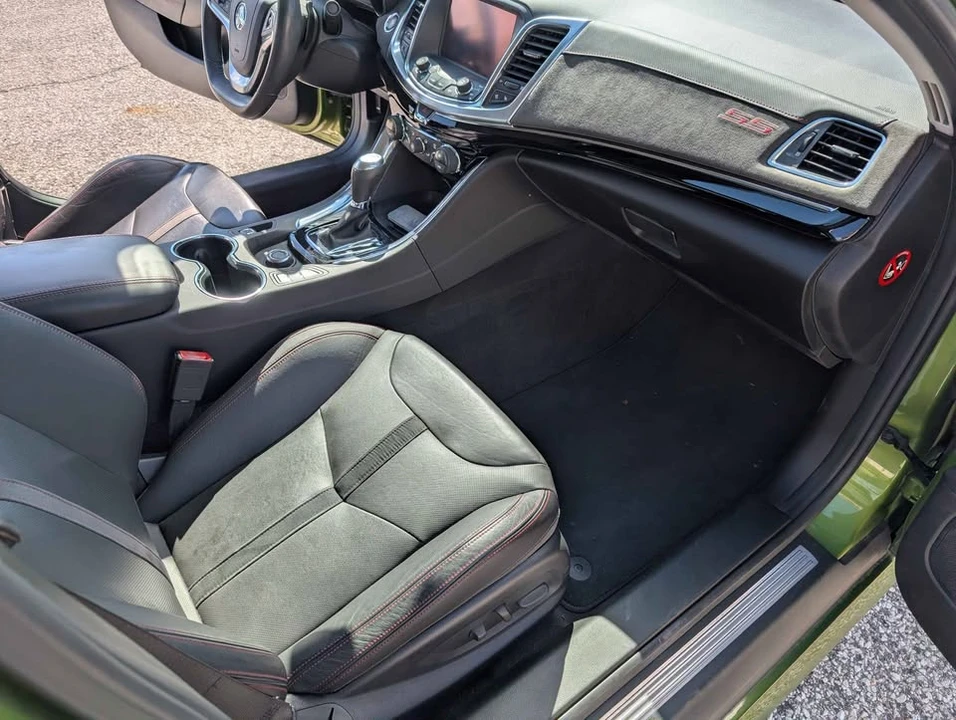 2016 Chevrolet SS - Image 11 of 15