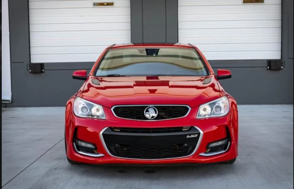2016 Chevrolet SS - Image 2 of 15